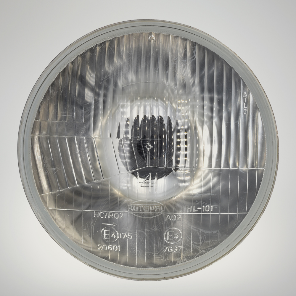 Autopal x Pride 7" (178mm) Headlamp, H4, RHD, No Pilot, Domed Glass